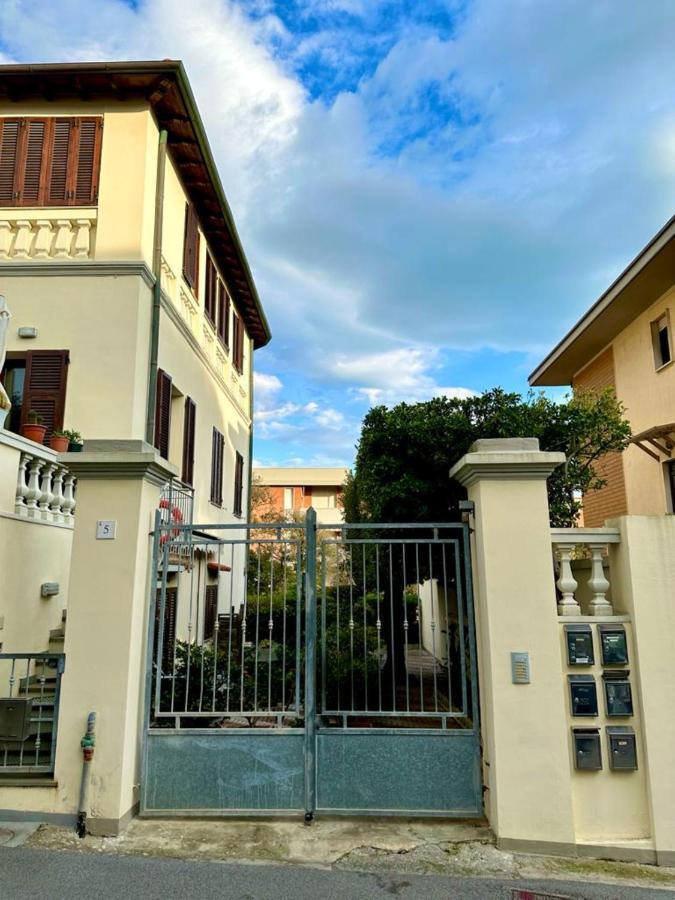 Ferienwohnung La Casa Di Filippo Quercianella Exterior foto